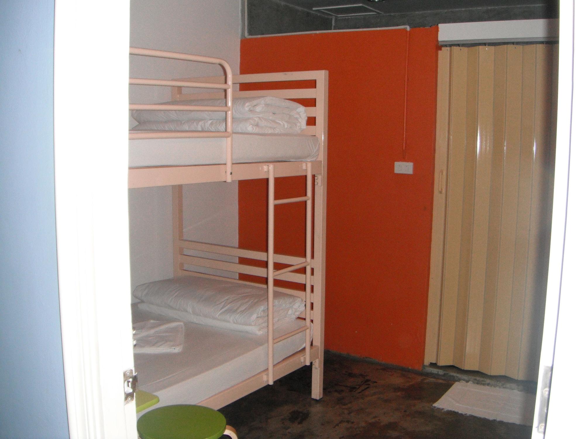 At Smile Oasis Houses Bangkok Luaran gambar
