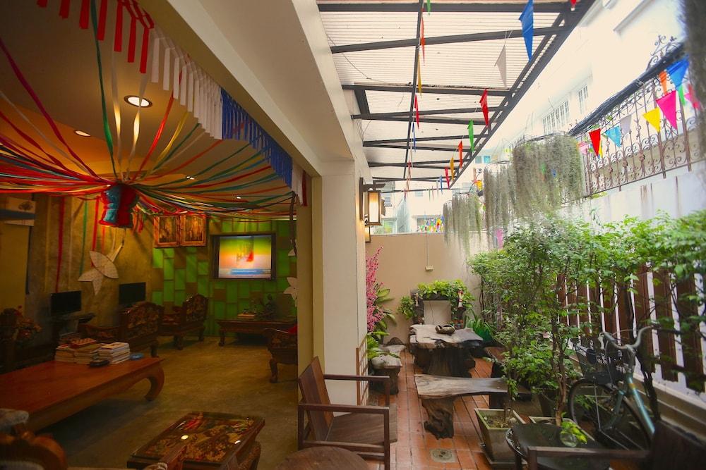 At Smile Oasis Houses Bangkok Luaran gambar
